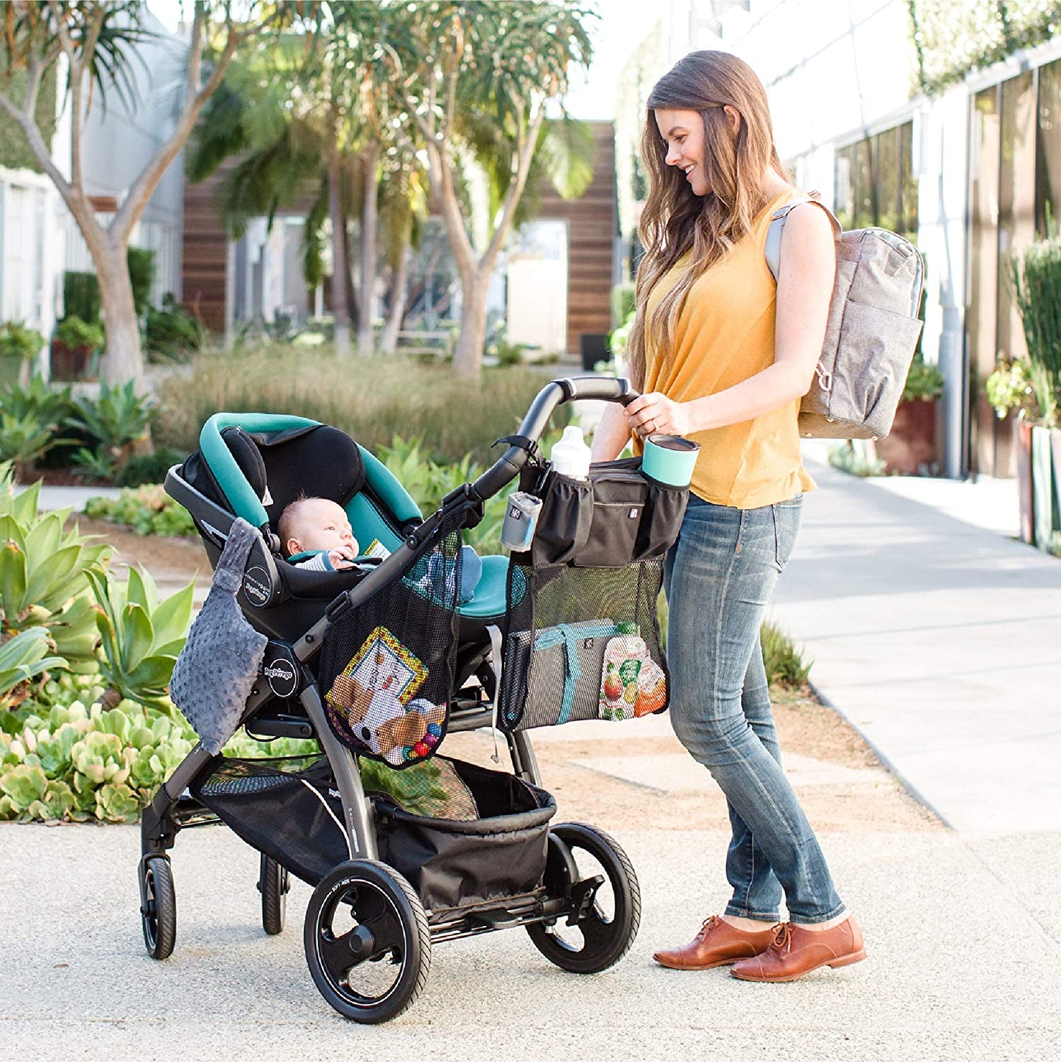 Cargo store baby stroller